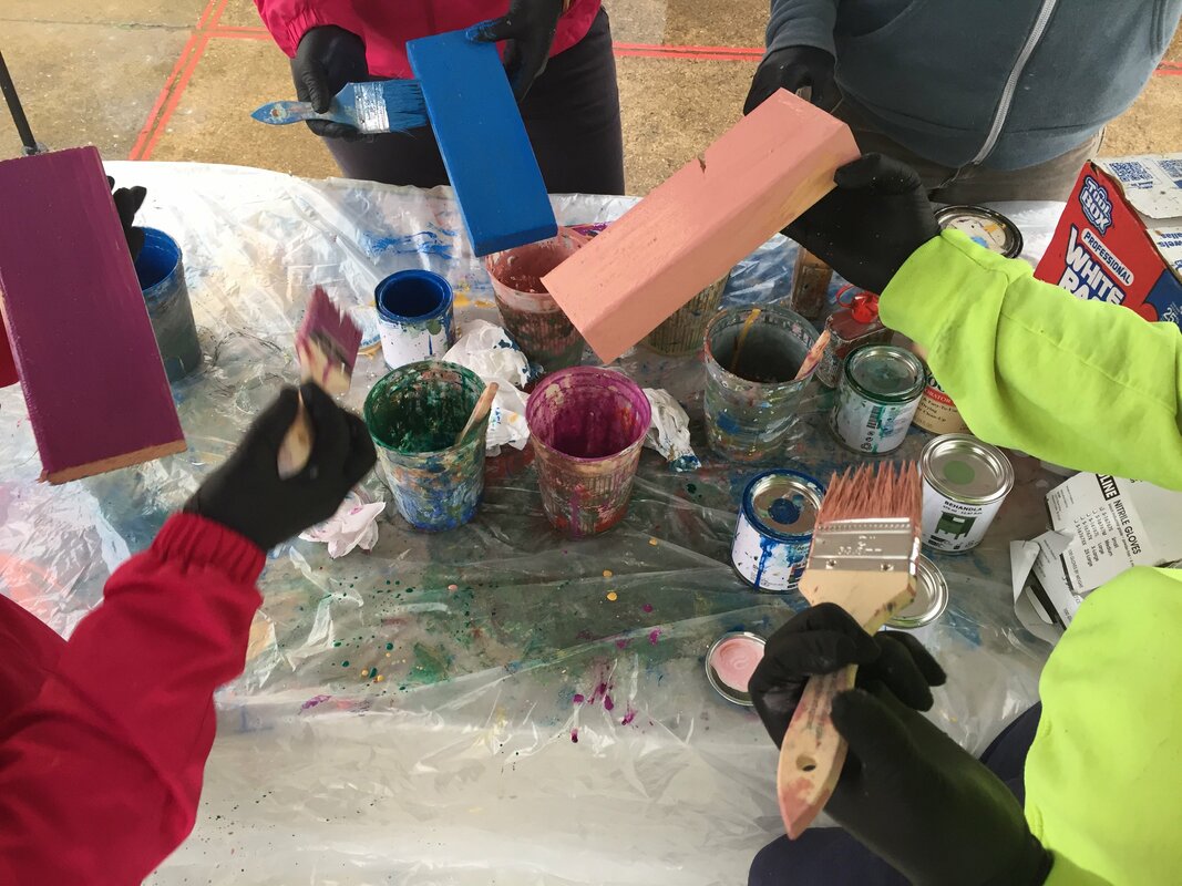 Three Lakes students painting